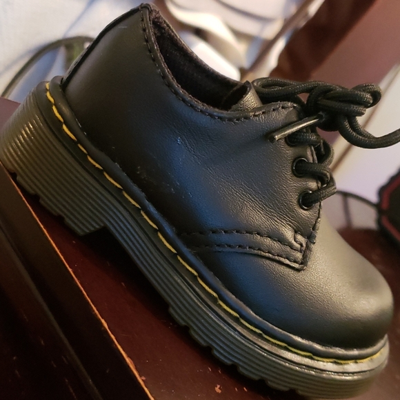 ❌SOLD❌Infant Dr.Marten's SIZE 4 - Picture 15 of 16